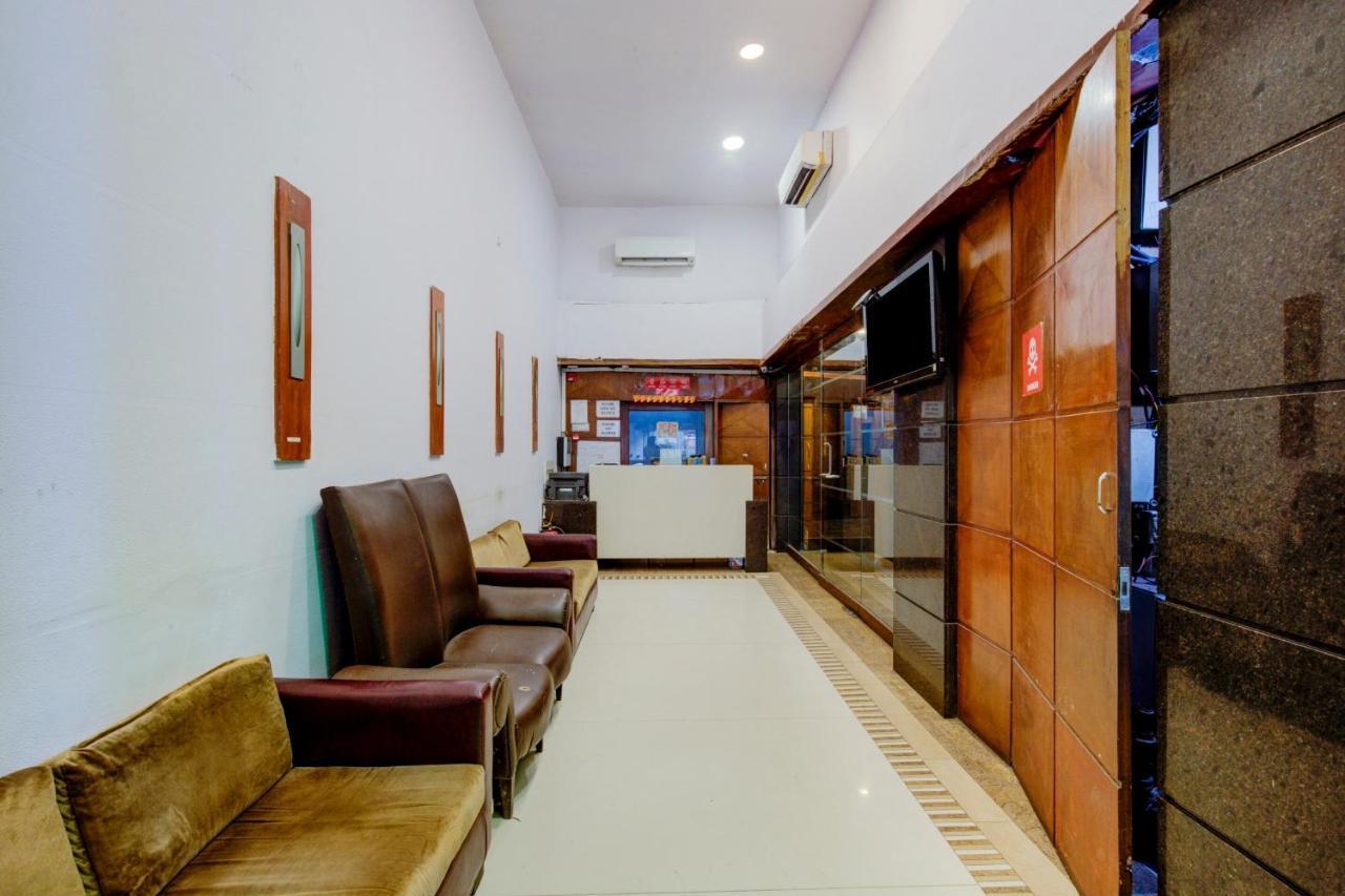 Capital O 77295 Hotel Bansidhar Bhuvan Mumbai  Buitenkant foto